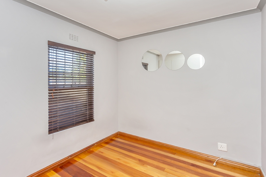 To Let 4 Bedroom Property for Rent in Sunningdale Western Cape